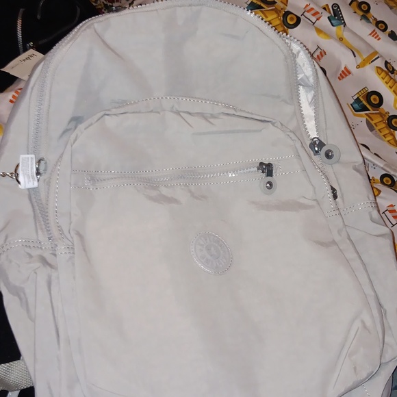 Back packs - Picture 4 of 4